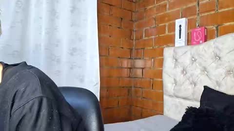 Snapshot of megan_coop3r_ chatting on May 23, 2026, 12:27 am Megan and sophi online show from May 23, 2026, 12:27 am