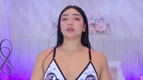 Carolina Paez online show from July 23, 2026, 12:25 pm