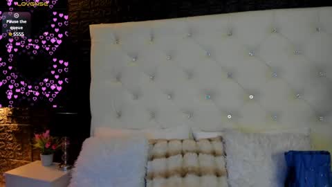     online show from January 22, 2025, 11:45 am