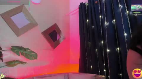 Snapshot of megan_devon chatting on March 19, 2026, 11:47 am online show from March 19, 2026, 11:47 am