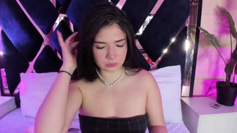 Snapshot of megan_devon chatting on April 1, 2026, 1:41 pm online show from April 1, 2026, 1:41 pm