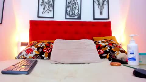 Megan online show from February 1, 2025, 10:44 pm