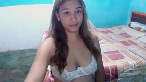 Snapshot of megan_little_ chatting on December 14, 2024, 6:09 pm amanda online show from December 14, 2024, 6:09 pm