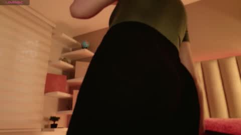 Snapshot of megan_moore__ chatting on September 15, 2025, 12:05 pm online show from September 15, 2025, 12:05 pm