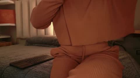 Snapshot of megan_moore__ chatting on October 15, 2025, 12:05 pm online show from October 15, 2025, 12:05 pm