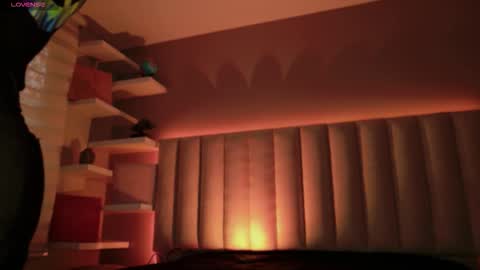 Snapshot of megan_moore__ chatting on October 28, 2025, 12:09 pm online show from October 28, 2025, 12:09 pm