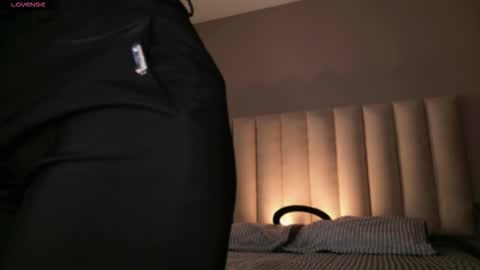 Snapshot of megan_moore__ chatting on November 11, 2025, 12:16 pm online show from November 11, 2025, 12:16 pm