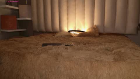 Snapshot of megan_moore__ chatting on November 16, 2025, 12:11 pm online show from November 16, 2025, 12:11 pm