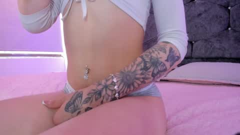 megan_morphy online show from April 14, 2026, 3:07 pm