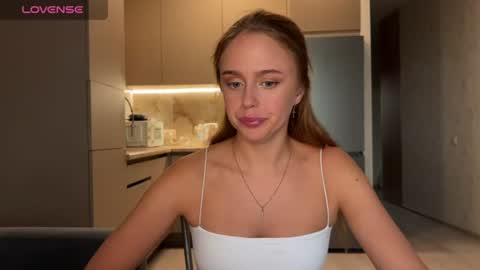 Snapshot of megan_nilson chatting on June 26, 2026, 2:54 pm Megan online show from June 26, 2026, 2:54 pm