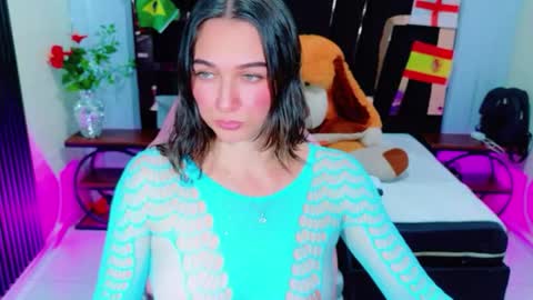 Snapshot of megan_rai chatting on July 15, 2026, 9:42 pm Megan online show from July 15, 2026, 9:42 pm
