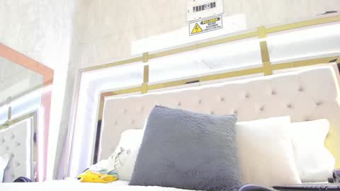 Snapshot of megan_rous2 chatting on February 9, 2025, 3:00 am megan online show from February 9, 2025, 3:00 am