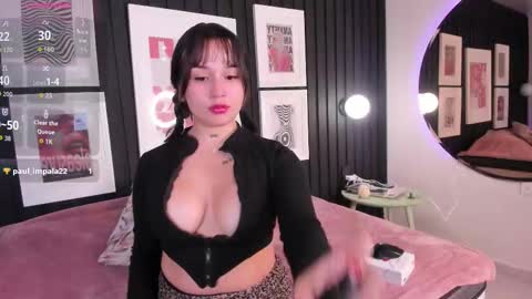 Snapshot of megan_tattoo chatting on October 21, 2025, 7:47 pm Megan online show from October 21, 2025, 7:47 pm