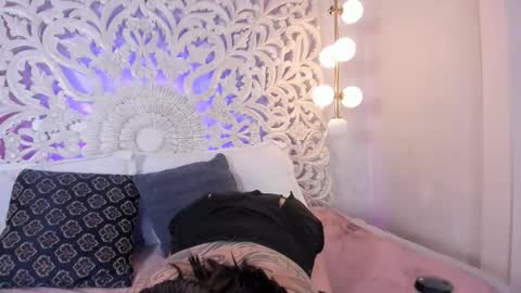 Megan  online show from December 19, 2025, 8:16 pm