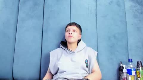 megan_thompsonn_ online show from February 27, 2026, 2:33 am