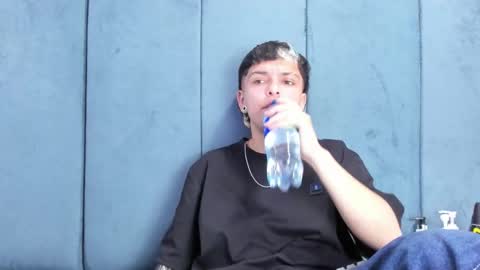 megan_thompsonn_ online show from June 4, 2026, 2:39 am