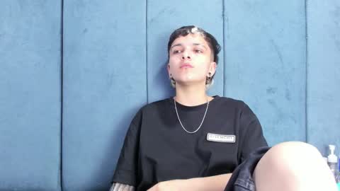 megan_thompsonn_ online show from June 5, 2026, 2:51 am