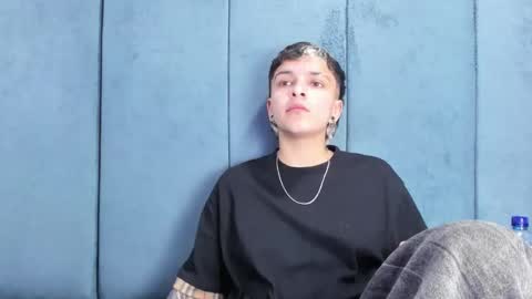 megan_thompsonn_ online show from June 11, 2026, 2:44 am
