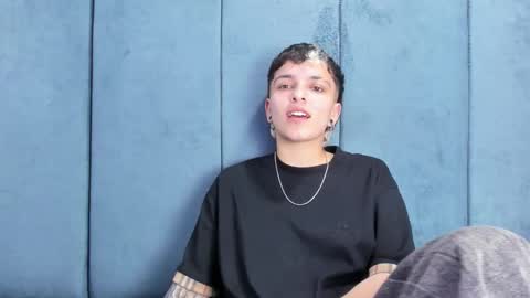 megan_thompsonn_ online show from June 11, 2026, 2:53 am