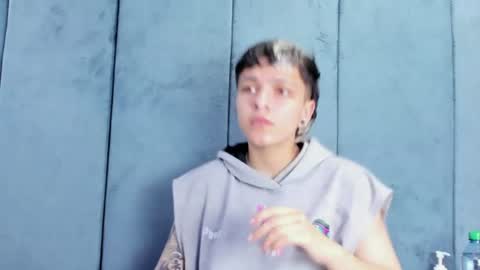 megan_thompsonn_ online show from June 21, 2026, 2:25 am