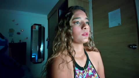 Snapshot of meganadriels96 chatting on March 26, 2026, 9:42 pm M E G A N online show from March 26, 2026, 9:42 pm