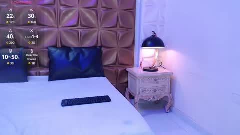 Snapshot of meganblazze chatting on September 26, 2025, 8:13 pm Megan online show from September 26, 2025, 8:13 pm