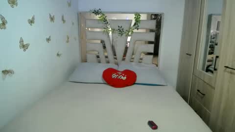Snapshot of megancherryx chatting on June 21, 2026, 2:58 am MeganCherryX online show from June 21, 2026, 2:58 am