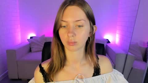 Snapshot of meganclapp chatting on June 3, 2026, 5:21 am Megan online show from June 3, 2026, 5:21 am