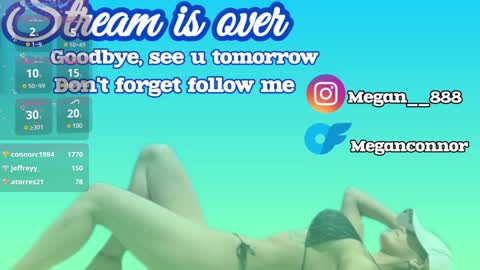 Snapshot of meganconnor_ chatting on December 31, 2024, 6:37 am Megan online show from December 31, 2024, 6:37 am