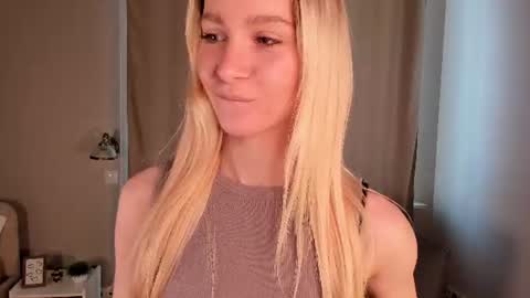 Elly online show from June 28, 2026, 1:17 pm