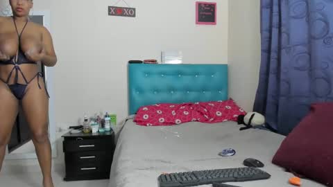 megan        online show from March 12, 2025, 7:06 pm