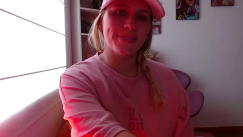 MEGAN online show from February 3, 2025, 6:39 pm