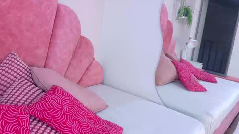 MEGAN online show from May 28, 2026, 2:42 am