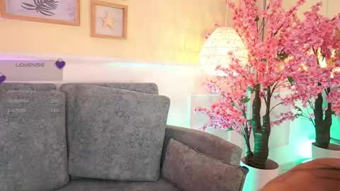 Megan Lowell online show from April 22, 2026, 7:37 pm