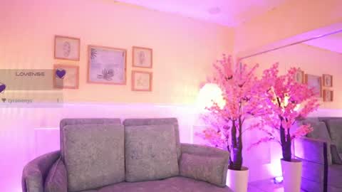 Megan Lowell online show from April 30, 2026, 8:57 pm