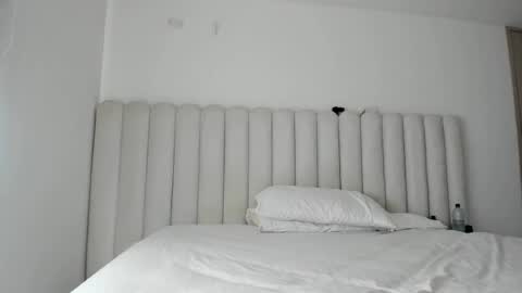 meganmir1 online show from June 15, 2026, 5:59 pm