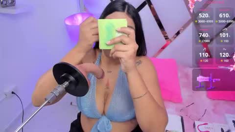 Snapshot of megann__up chatting on November 14, 2025, 4:00 am Megan online show from November 14, 2025, 4:00 am