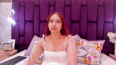 Snapshot of megannherrera chatting on October 3, 2025, 12:02 pm Megan online show from October 3, 2025, 12:02 pm