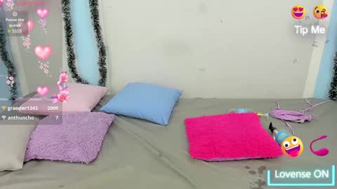 Megan Queen online show from December 26, 2024, 4:47 pm