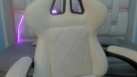 Megan Queen online show from February 4, 2026, 8:14 pm