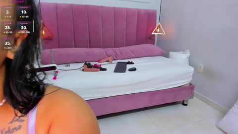 Snapshot of megansaenz_1 chatting on September 10, 2025, 8:20 pm Megan online show from September 10, 2025, 8:20 pm