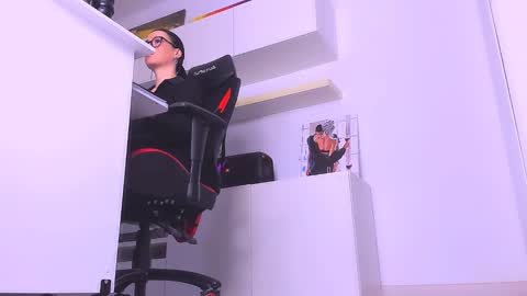 Snapshot of meganstones chatting on January 10, 2025, 9:20 pm Megan online show from January 10, 2025, 9:20 pm