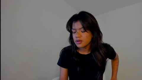 Snapshot of meganthompsonn chatting on September 14, 2025, 3:27 am Megan online show from September 14, 2025, 3:27 am