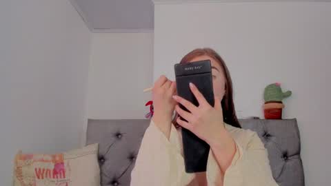 megansammy online show from June 10, 2026, 7:24 pm