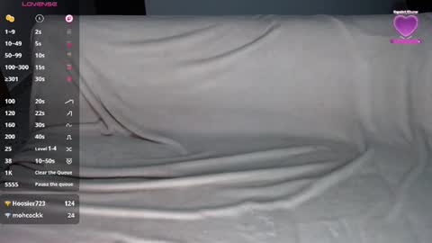 Snapshot of meggan_foxxy chatting on June 18, 2026, 1:17 am meggan_foxxy online show from June 18, 2026, 1:17 am