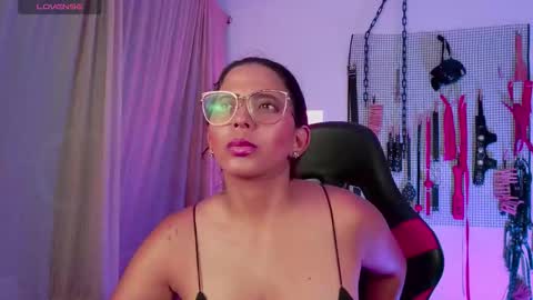 Your best slave  online show from October 5, 2025, 10:18 pm