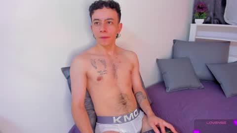 Snapshot of meghan_loghan chatting on March 12, 2025, 12:04 pm Megan and logan online show from March 12, 2025, 12:04 pm