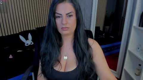 Miss Meghan or MM    online show from July 13, 2026, 11:35 am