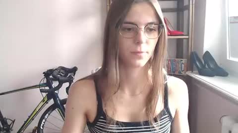 Snapshot of megi_erotic chatting on July 4, 2026, 6:41 am Megi online show from July 4, 2026, 6:41 am