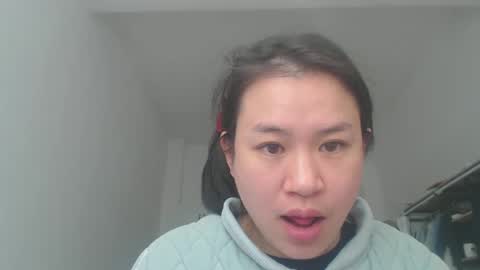 Snapshot of meglee121022 chatting on December 30, 2024, 2:42 am meglee121022 online show from December 30, 2024, 2:42 am